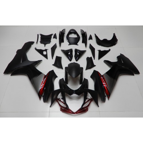 11-25 Suzuki GSXR600/750 DESIGN 185